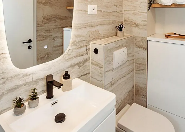 شقة Lumary زادار