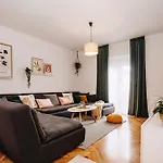 Lumary Apartment Zadar
